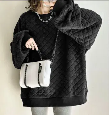 새상품급 AMELY 퀼팅 오버 사이즈 풀오버