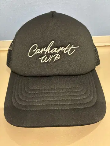 Carhartt WIP 블랙 메쉬 캡