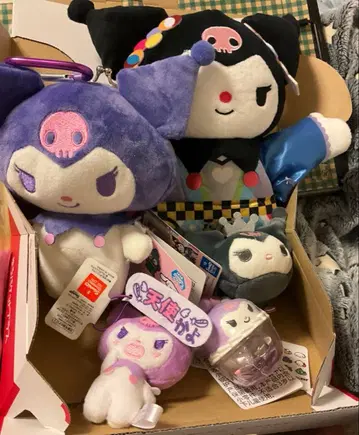 캡슐 캐릭터 스위트 케이스 컬렉션 가마구치 파우치 쿠로미 외 일괄