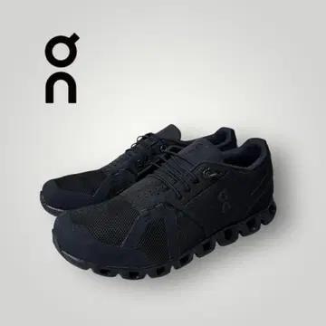 [미사용급] 온 클라우드 스니커즈 올 블랙 컬러 UK 8.5