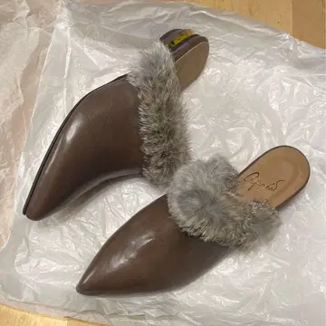 미사용품 aprs 퍼 뮬 23.5cm 일본제