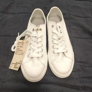 무인양품 피로를 덜어주는 발수 스니커즈 23.5cm