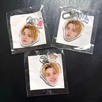 도영 TREASURE 팝업 캡슐 토이 얼굴 아크릴 키링 희로애락