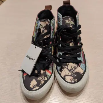 [ 새상품 ] Desigual 여성용 스니커즈