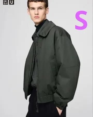 [ 완판 ] UNIQLO U 유니클로U 퍼프 테크 숏 블루종 올리브 S