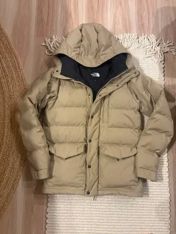 THE NORTH FACE 베이지 다운 자켓 M