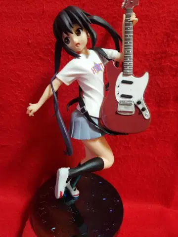 나카노 아즈사 케이온!! 프리미엄 피규어 방과후 티타임 HTT