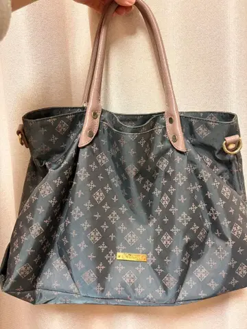 그레이 무늬 토트백