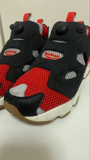 Reebok Instapump Fury 블랙/레드