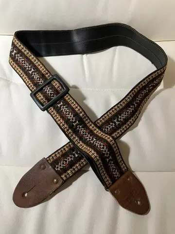 Gibson 스트랩 기타 자카드