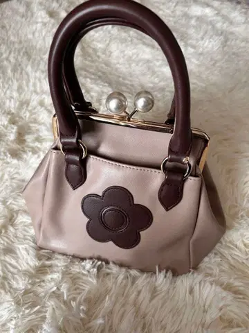 마리콴트 가마구치 백