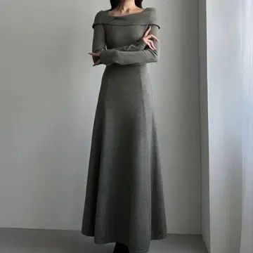 르엘레 아지메 오프숄더풍 니트 플레어 원피스