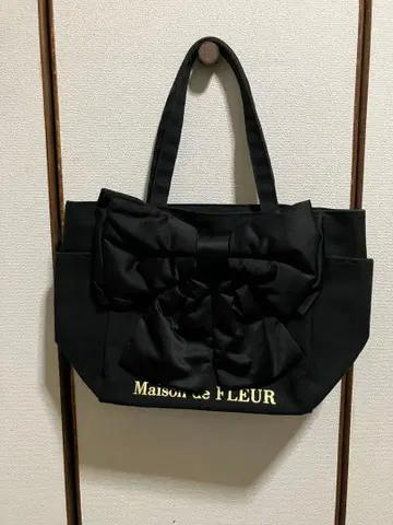 Maison de FLEUR 빅 리본 토트백 (블랙)
