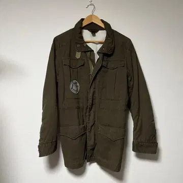 올리브 그린 밀리터리 자켓