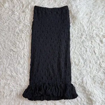 AMERI WRINKLE FLOWER LACE SKIRT 블랙 S