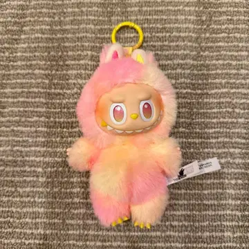 POPMART Big Into Energy 러브브 Loyalty