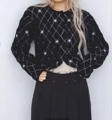 [시착만 한 상품] KBF 퀼팅 숏 가디건 25AW