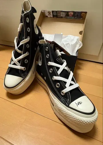 RADWIMPS 컨버스 하이컷 스니커즈 24cm