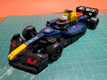 레고 스피드 챔피언 77243 레드불 레이싱 RB20