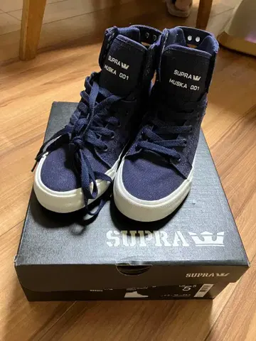 [ 미사용 새상품 ] supra 하이컷 스니커즈