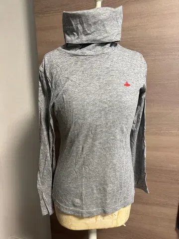 그레이 하이넥 긴팔 상의