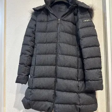 컨디션 최상 [ TATRAS ] 후드 부착 다운 자켓 다크 그레이