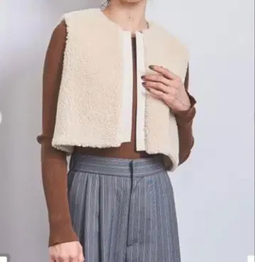 SACRA 푸들 숏 베스트 보아 베스트