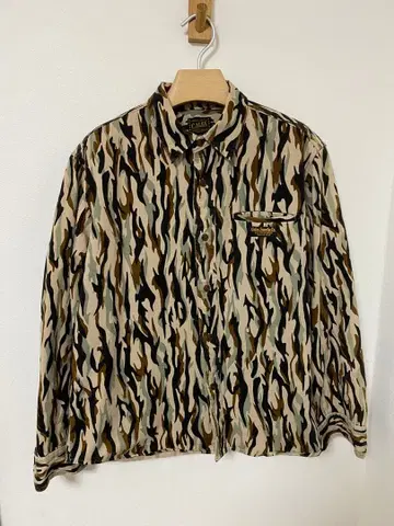 CALEE 카모 패턴 긴팔 셔츠 L 사이즈