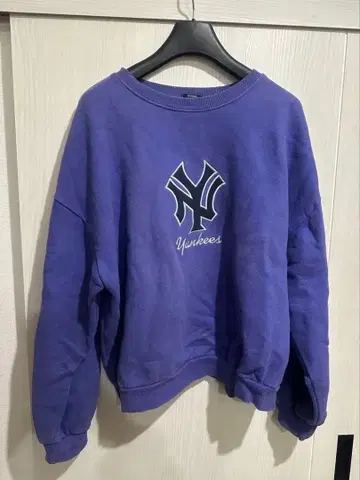 VERAHKU 뉴욕 양키스 보라색 맨투맨