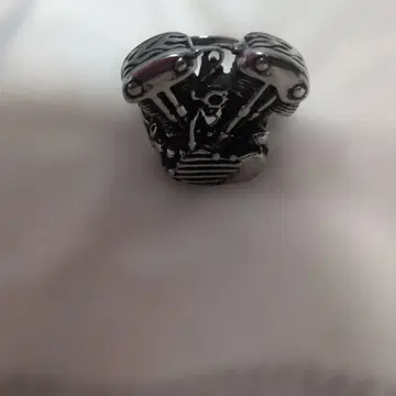 바이커즈 스타일 엔진 반지 실버색