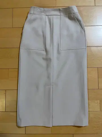 PLST 베이지 타이트 스커트 XS