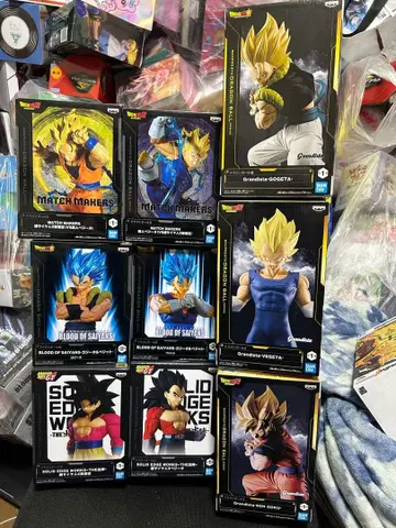 드래곤볼 피규어 9개 세트 미사용