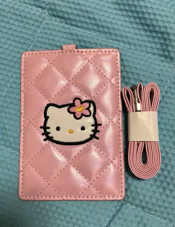 산리오 키티 핑크 목걸이 지갑 패스 케이스 한국 한정판 퀼팅