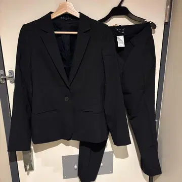 띠어리 수트 셋업 블랙 사이즈 0