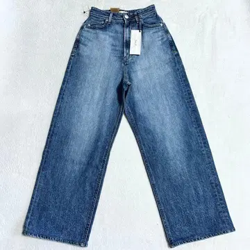 컨디션 최상 야누크 JOAN 루즈 스트레이트 데님 SUB 22