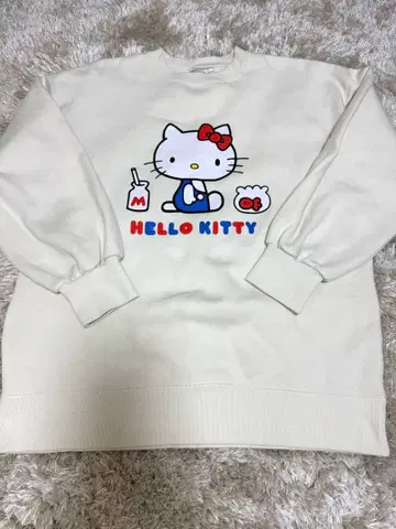 [ HELLO KITTY x forksy. ] 오버 사이즈 맨투맨