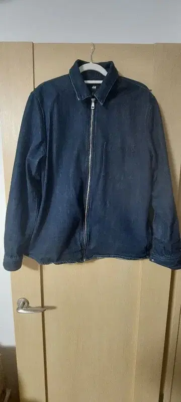 H&M 다크 블루 집업 자켓