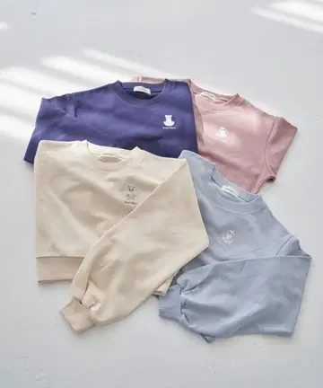 one point cat emb sweat top 스카이블루 로제뮤즈