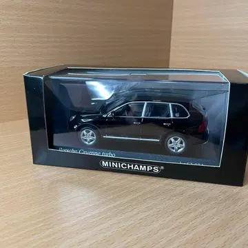 [ 새상품 ] 1/43 MINICHAMPS Porsche 카이엔 터보