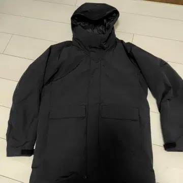 유니클로 하이브리드 다운 파카 S