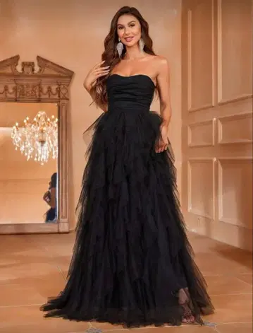 블랙 튤 웨딩 드레스