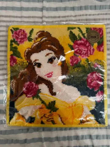 [ 새상품 ] 페일러 벨 손수건