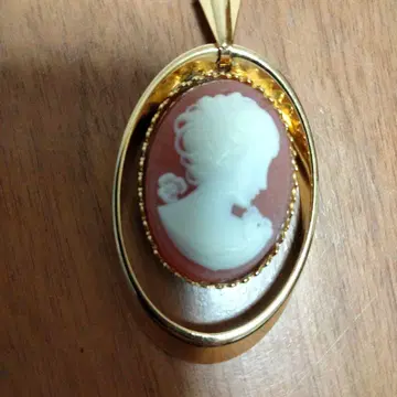 카메오 디자인 목걸이