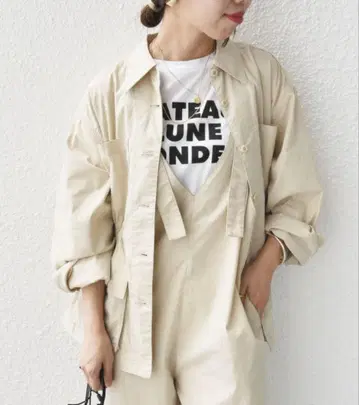 베이지 밀리터리 자켓 코튼 혼방
