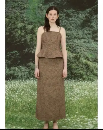 마사코 테라니시 (폼폼 트위드 맥시 스커트 사이즈 38 크리스마스