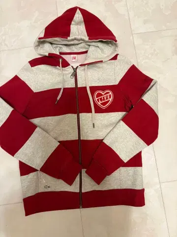 LACOSTE 지퍼 후드티 사이즈 XL 레드 원포인트 로고