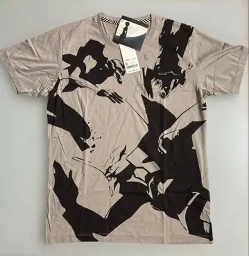 미사용 새상품 UNIQLO 에반게리온 2.0 티셔츠 S 사이즈 그레이