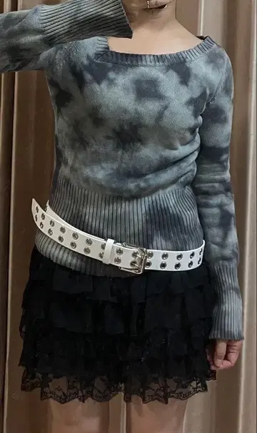 y2k 00s 그런지 헤이세이 갸루 타이다이 리브 다크코어 피치니트