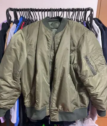 gu 히트 패디드 ma-1 블루종 XL