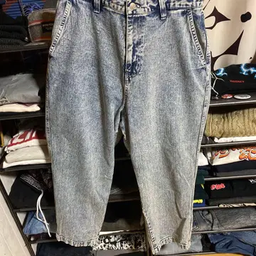 데미지 가공 얇은 블루 청바지 와이드 핏